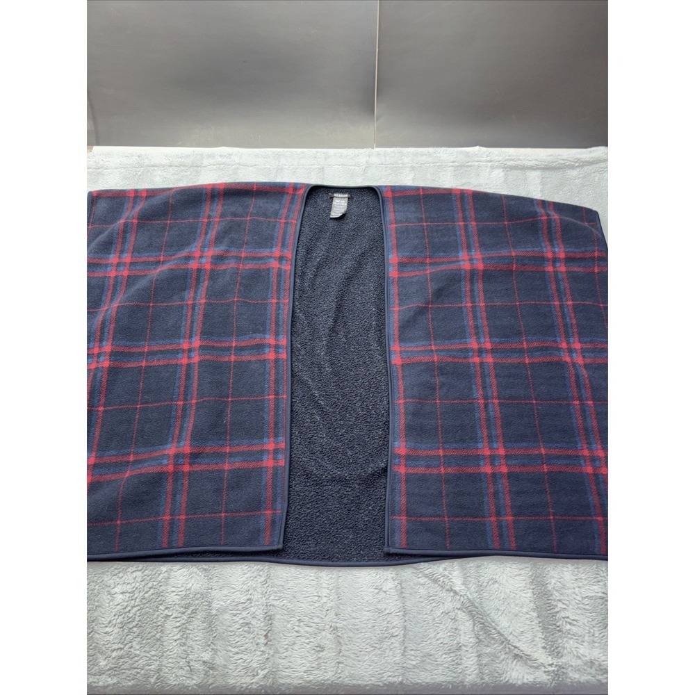 IKE BEHAR Woman Wrap Shawl Poncho Reversible Fuzzy BURGANDY BLUE One Size Fleece